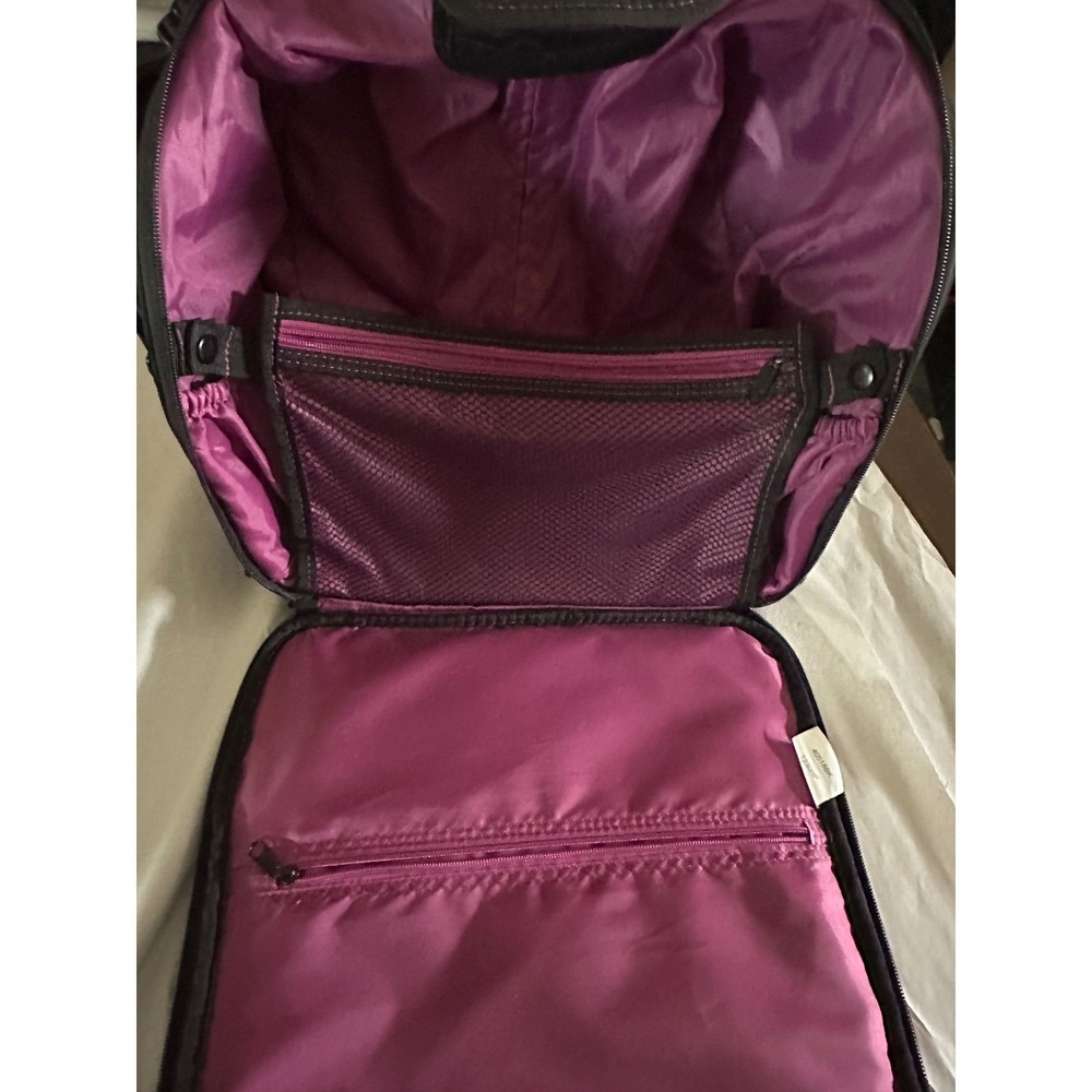Delsey Quilted Rolling Carry On Bag Black Pink Legacy Travel Luggage - Picture 6 of 8